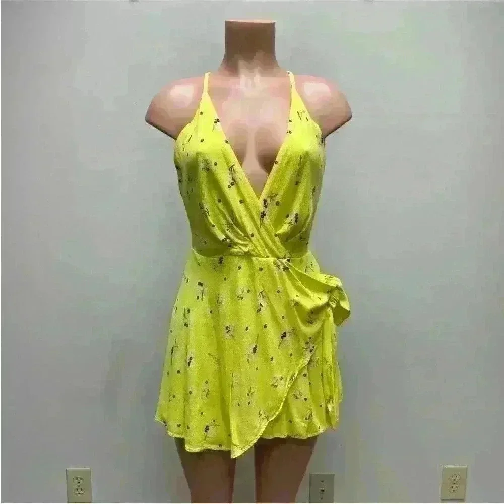 Free People Electric Yellow Floral Sleeveless Tango At Night Wrap Romper 10 - Picture 3 of 15